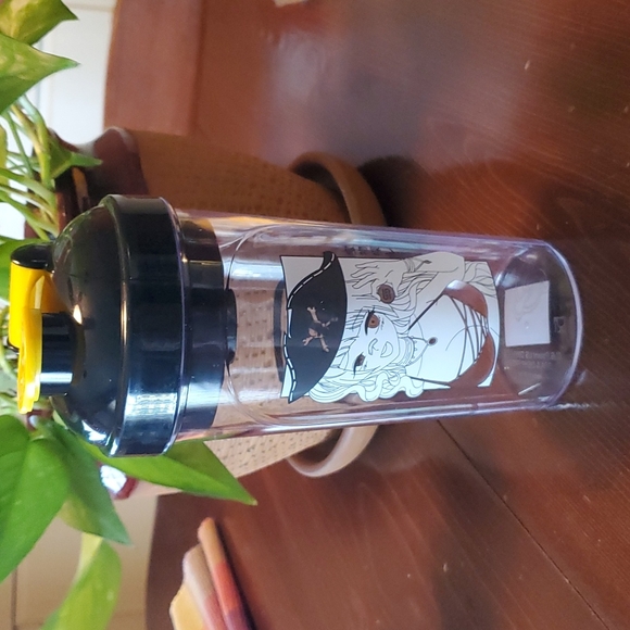 Gamersupps Gg Waifu Pirate Cup Shaker and Matching Shirt Size X-Large - Picture 3 of 9